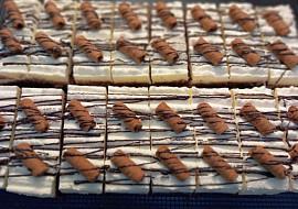 Hrníčkové řezy s vanilkovým krémem