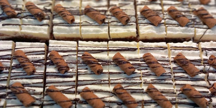 Hrníčkové řezy s vanilkovým krémem