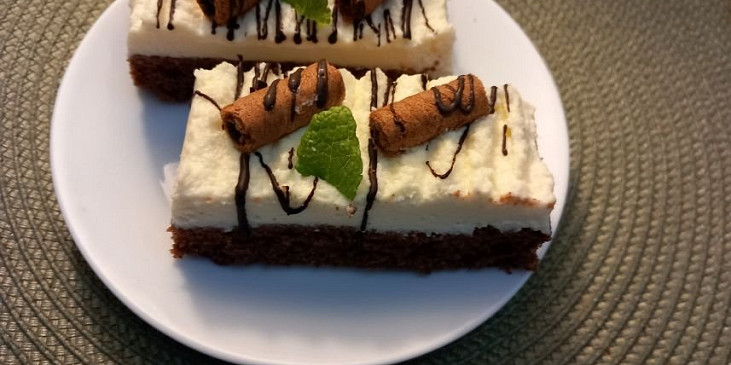 Hrníčkové řezy s vanilkovým krémem