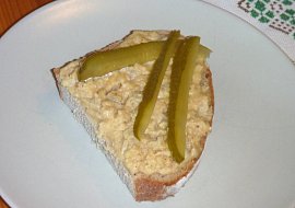 Jednoduchá kvasnicová pomazánka