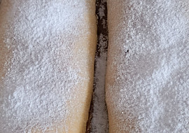 Křehký jablečný závin