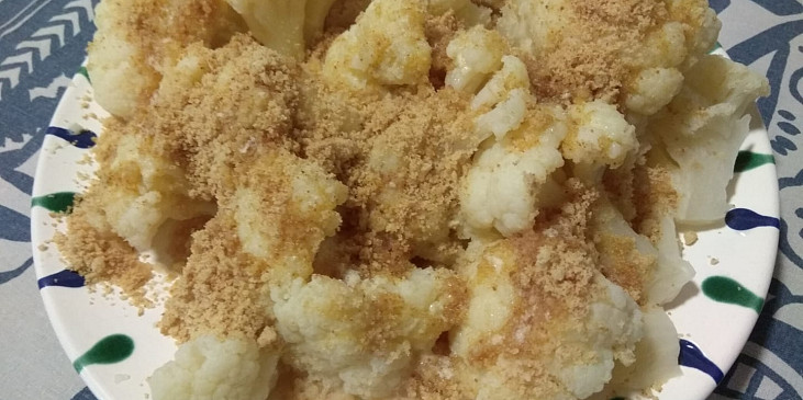 Květák ve strouhance