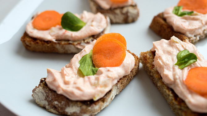 Tvarohová pomazánka - jednoduchá, Tvarohová pomazánka jednoduchá