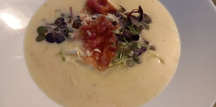 Italská krémová smetanová bramboračka