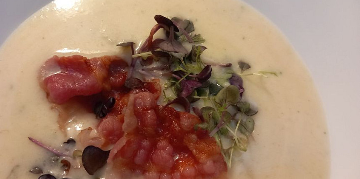 Italská krémová smetanová bramboračka