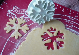 Linecké koláčky s malinovou marmeládou