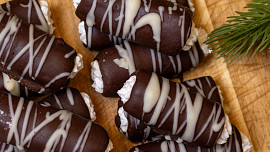 Ořechové nepečené trubičky