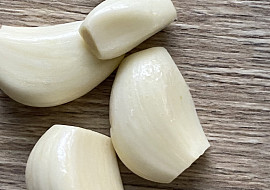 Gnocchi s kuřecím masem, špenátem a sýrovo-smetanovou omáčkou