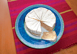 Hermelín plněný ořechovou nádivkou