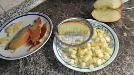 Jablkový koláč z pánve