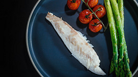 Pražma královská v solné krustě podle Marka Raditsche