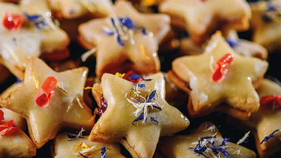 Slepované citronové hvězdičky podle Kamily Nývltové