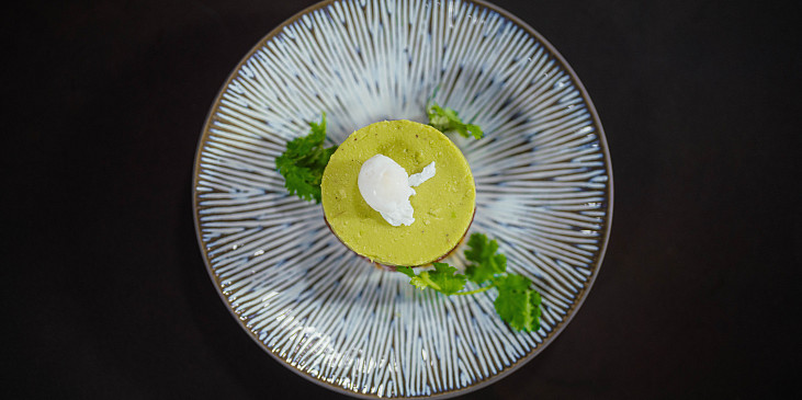 Tuňákový tatarák s avokádovým pyré podle Marka Raditsche