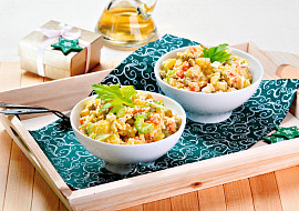 Bramborový salát s řapíkatým celerem