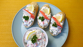 Jednohubky s krabí pomazánkou