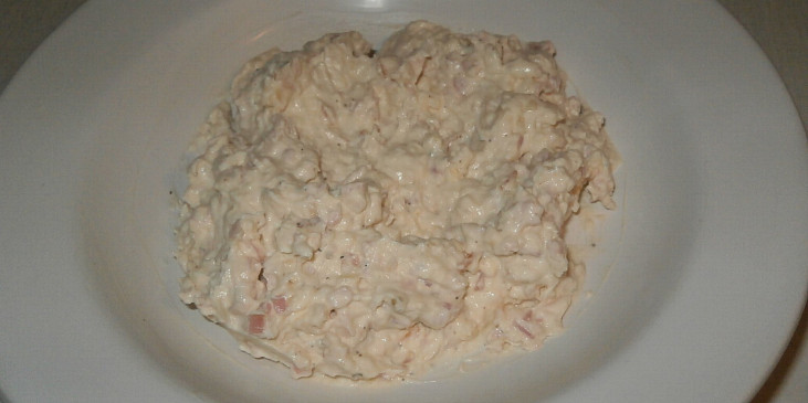 Křenová pomazánka se šunkou