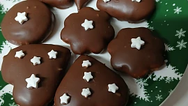 Měkké perníčky s čokoládovou polevou