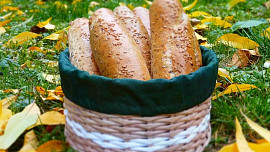 Pšeničné rohlíky se lněným semínkem