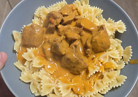 Vepřová plec na paprice