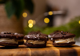 Čokoládové dortíčky plněné vanilkovým krémem podle Josefa Maršálka