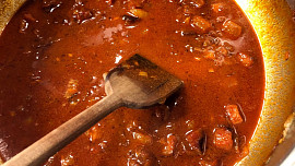 Segedínský guláš speciál podle ČSN