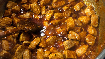 Segedínský guláš speciál podle ČSN