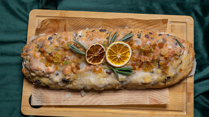 Tvarohová štóla s citronovou polevou podle Josefa Maršálka