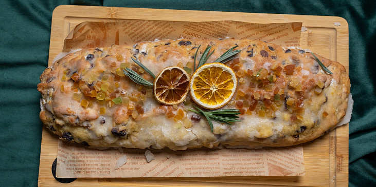 Tvarohová štóla s citronovou polevou podle Josefa Maršálka