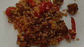Bulgur s osmaženou zeleninou a kuřecím masem