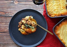 Cottage pie - pečená kaše s masovou směsí