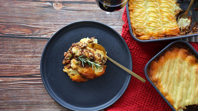 Cottage pie - pečená kaše s masovou směsí