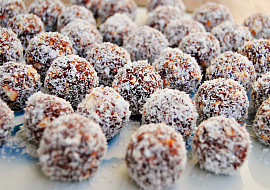 Rumové kuličky s kokosem