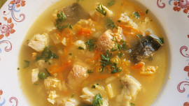 Rybí polévka s jikrami