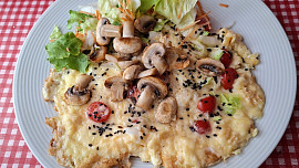 Vaječná omeleta se zeleninou a žampiony (vhodná pro diabetiky)