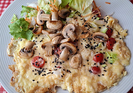 Vaječná omeleta se zeleninou a žampiony (vhodná pro diabetiky)