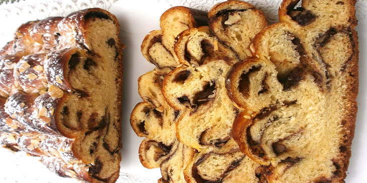 Vánočka s Nutellou