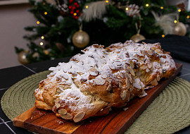 Cukrářská vánočka (mazanec)