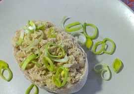 Drožďová pomazánka s vločkami