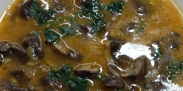 Dršťková polévka z hub