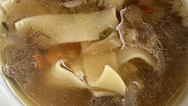 Hovězí polévka