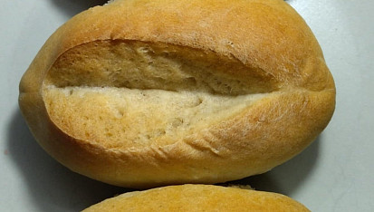 Pšenično - žitné  sádlové pečivo