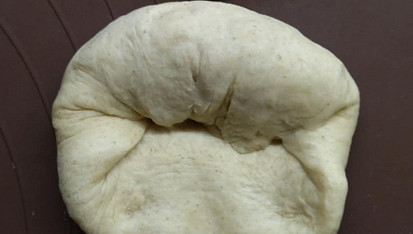 Pšenično - žitné  sádlové pečivo