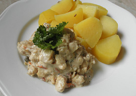 Rybí filé s rajčaty a kapary (Rybí filé s rajčaty a kapary)