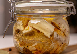 Nakládaný hermelín