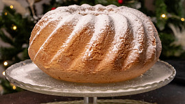 Piškotová bábovka