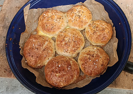 Škvarkové placky (pagáče)