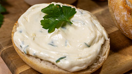 Sýrová pomazánka podle ČSN