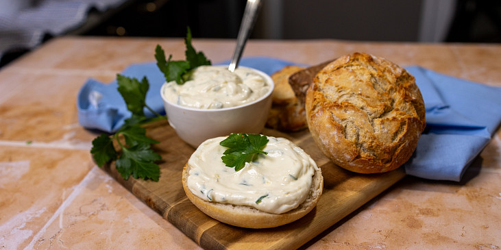 Sýrová pomazánka podle ČSN