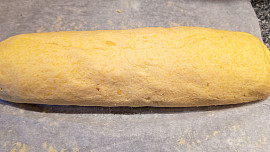 Bramborová roláda plněná mletým masem