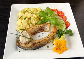 Kapr s kmínovým máslem